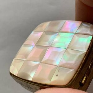 Vintage Mother of Pearl pillbox travel case jewellery box